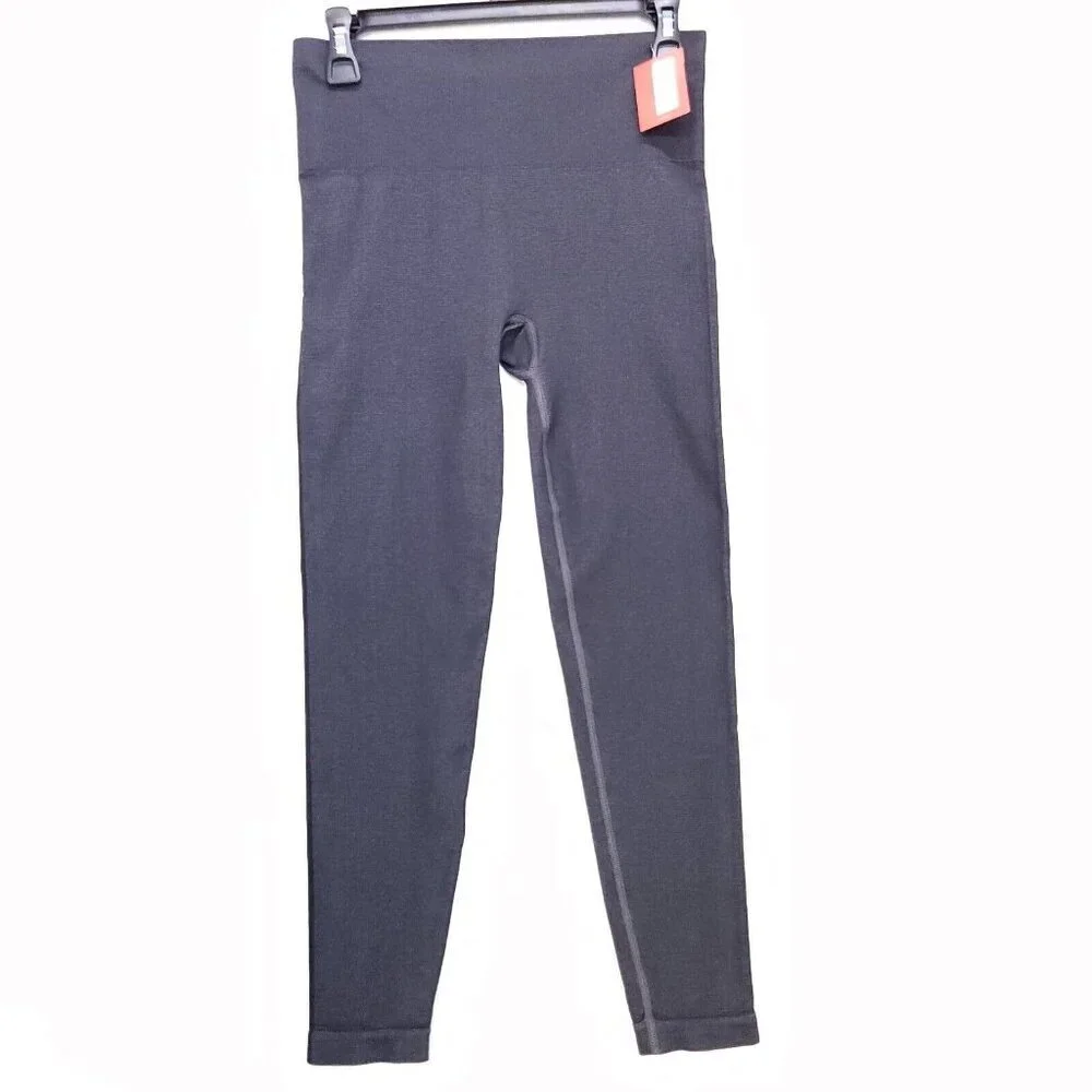 Spanx® Seamless Leggings Compression Track Stripe in Graphite Dust Size Medium - Picture 2 of 13